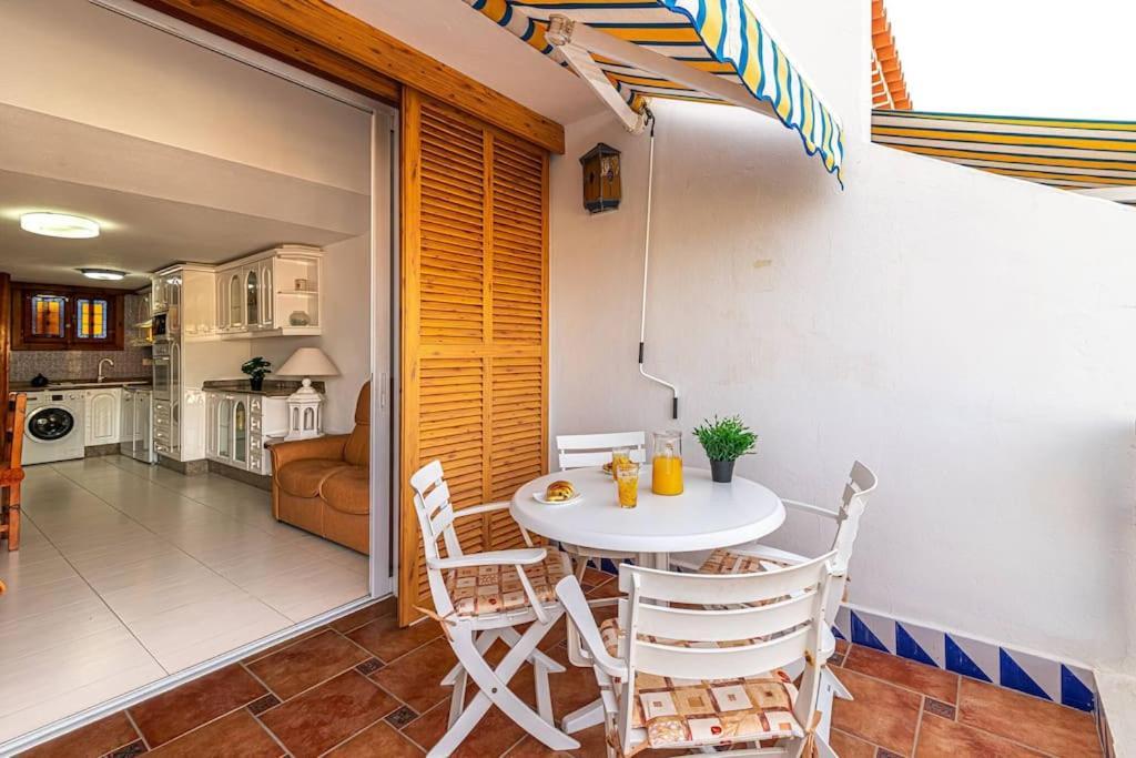 Duplex En Las Americas 3014 Arona  Eksteriør billede